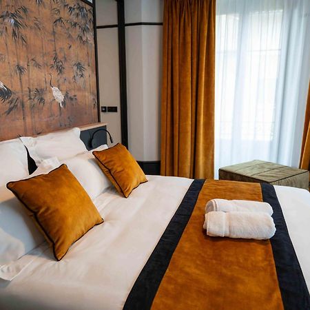 Hotel Et Restaurant Le Regina Le Puy-en-Velay Екстериор снимка