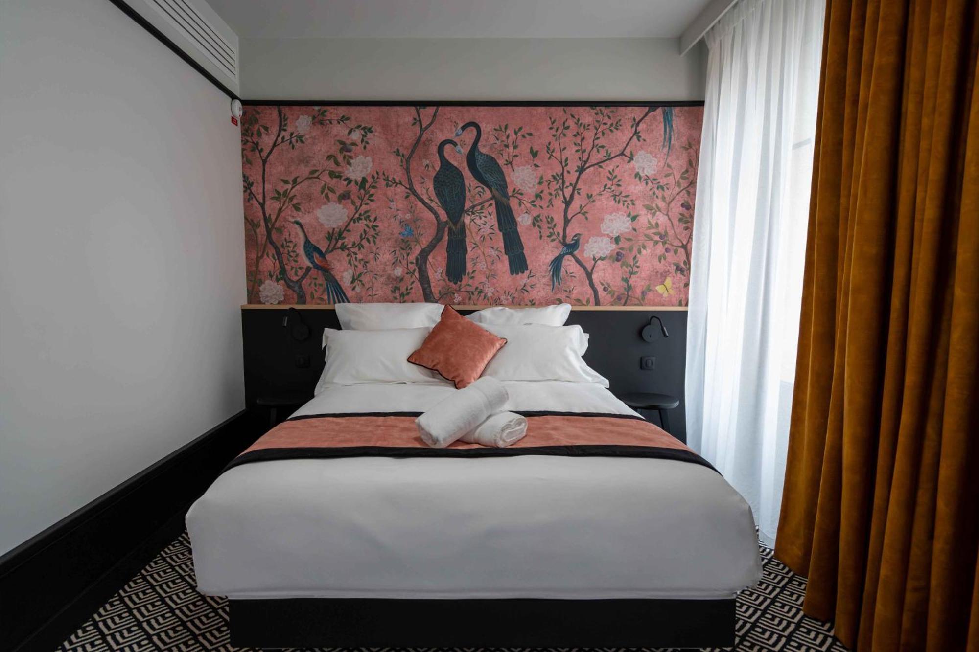 Hotel Et Restaurant Le Regina Le Puy-en-Velay Екстериор снимка